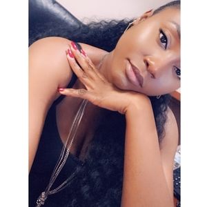 Meet your Posher, Marian